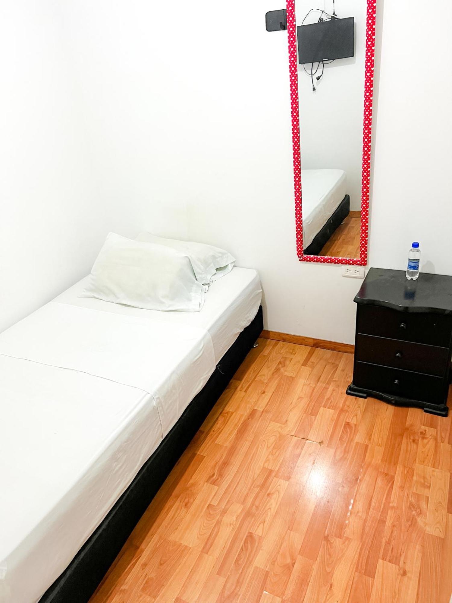 Hotel Yellow Maraya, *