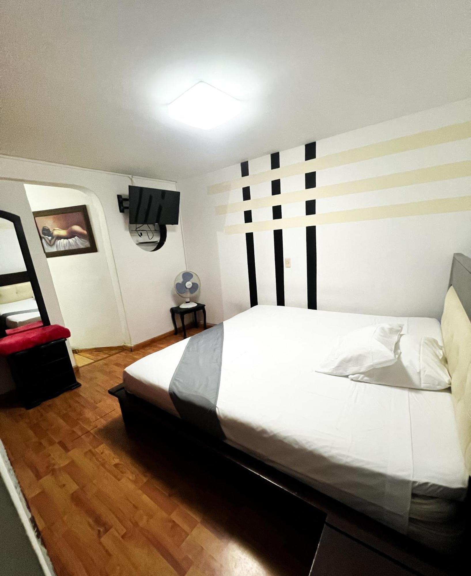 Hotel Yellow Maraya,