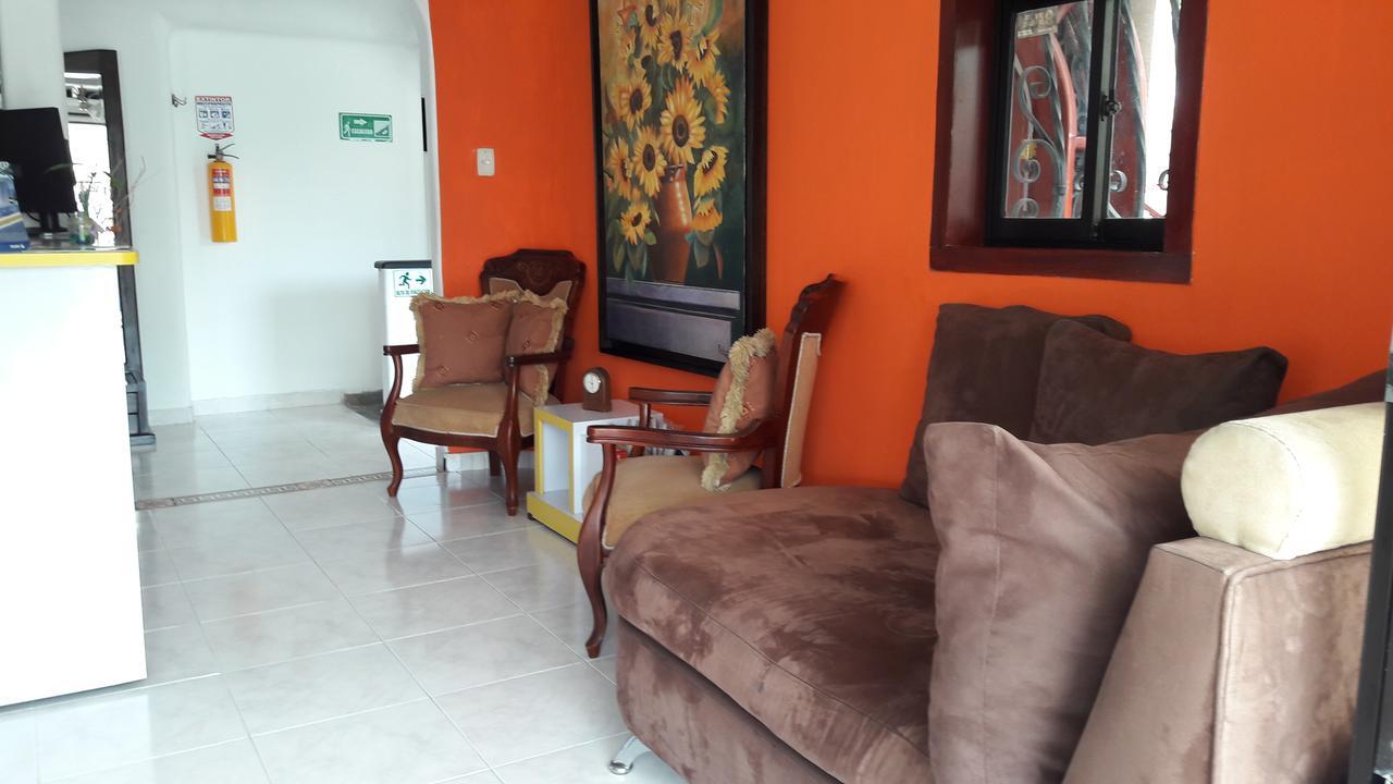Hotel Yellow Maraya, *