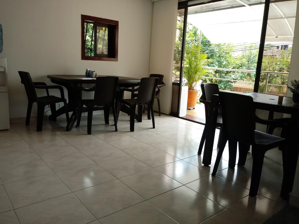 Hotel Yellow Maraya, *