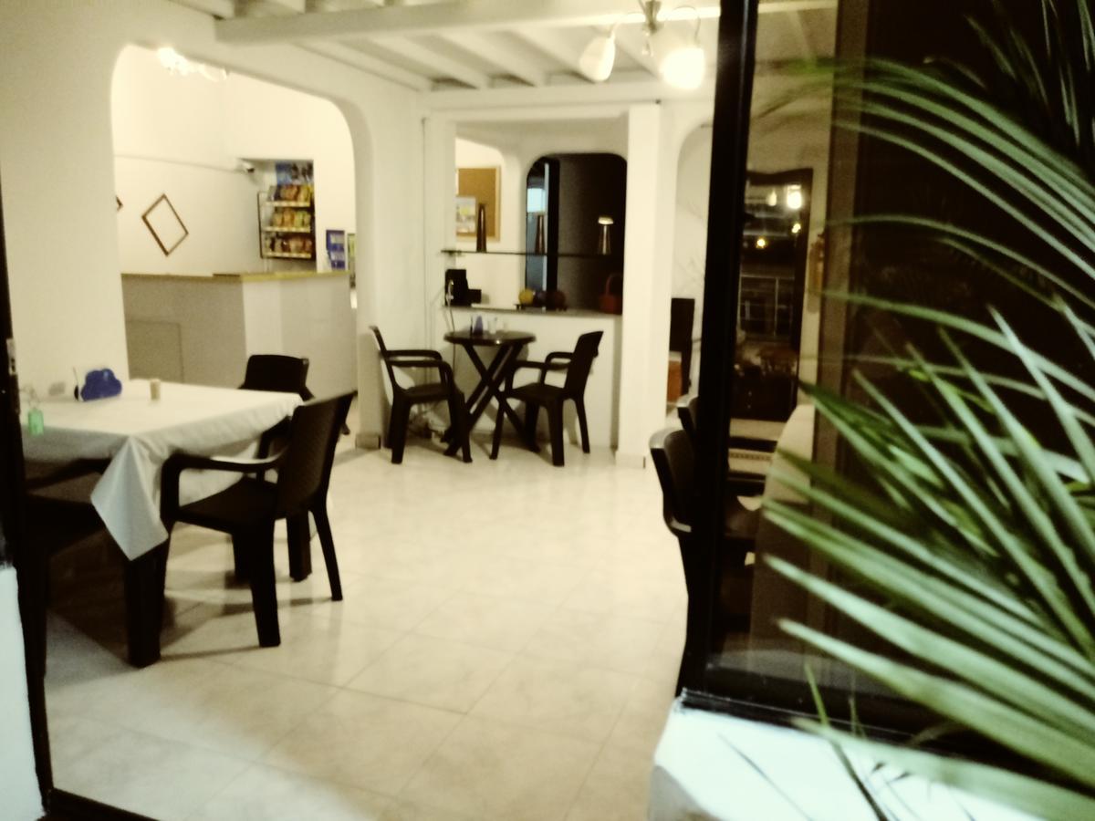 Yellow Maraya, Hotel Pereira