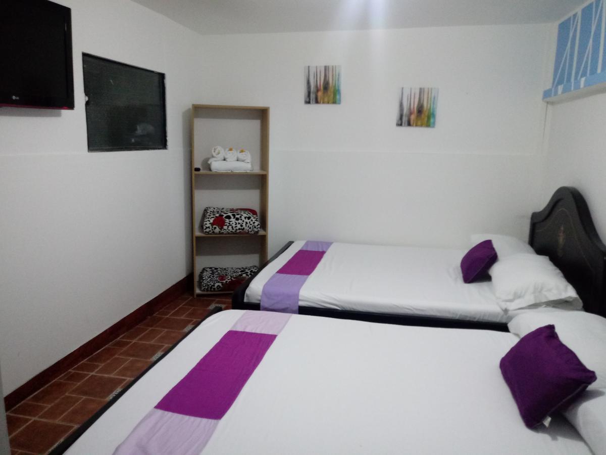 Hotel Yellow Maraya, *