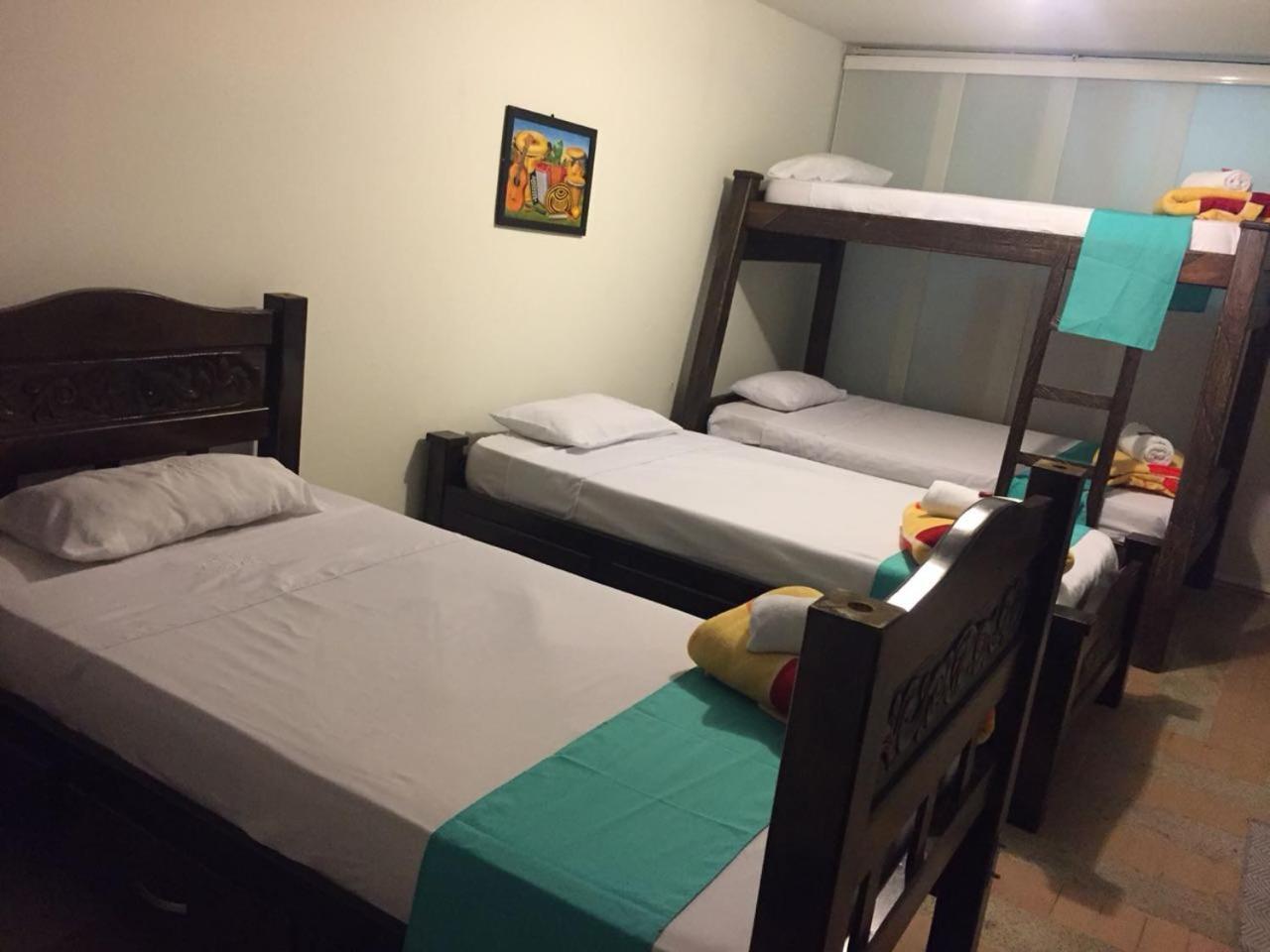Yellow Maraya, Hotel Pereira